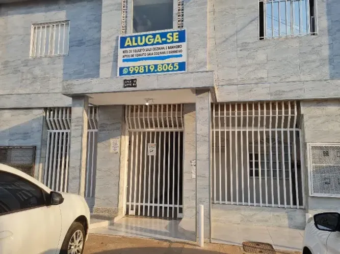 Ótima Localização-alugo apto de 2quartos na QNB-13 próximo ao Hospital Anchieta Taguatinga