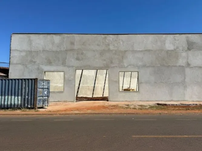 Casa com 1 Quarto(s) e 1 banheiro(s) para Alugar, 600 m² por R$ 22222 / Mês