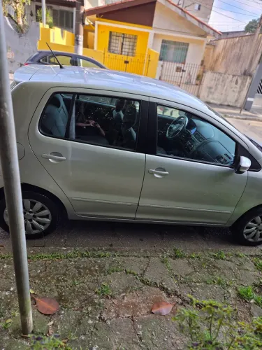 Volkswagen Fox 1.0 MI Total Flex 8V 3P 2013