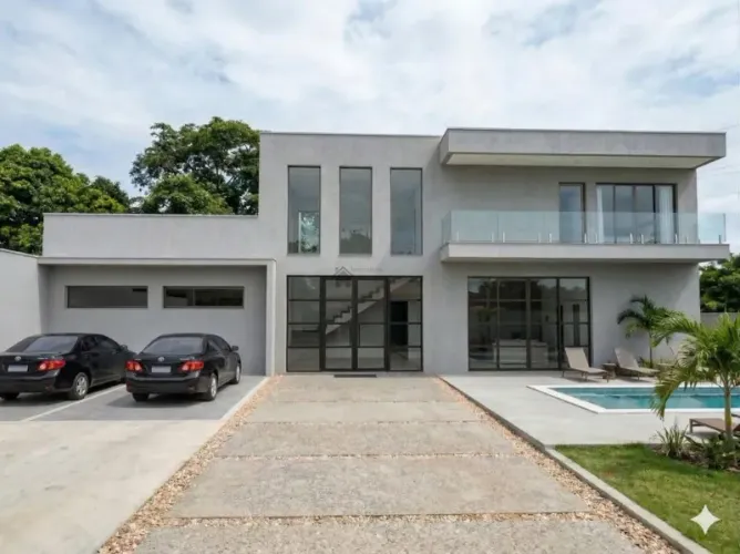 OPORTUNIDADE!!! EXCELENTE CASA A VENDA LOCALIZADA NO BAIRRO TUPA EM CONTAGEM.