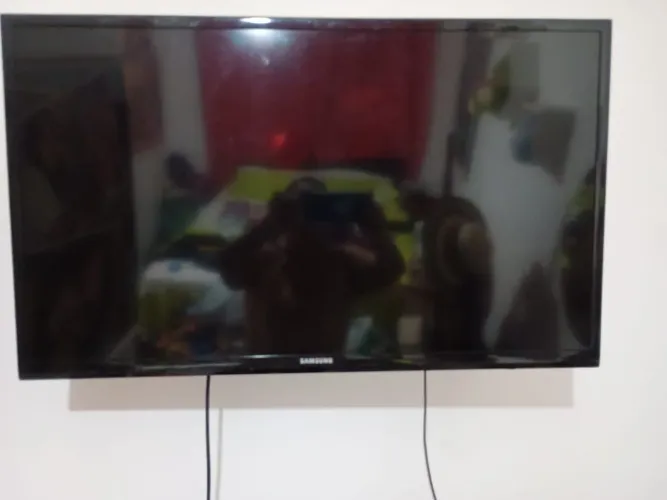 Televisão 32? ( NÃO É SMART)