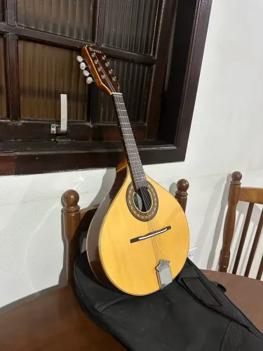 Bandolim Rozini ZERADO - Avalio troca por instrumentos musicais novos/seminovos