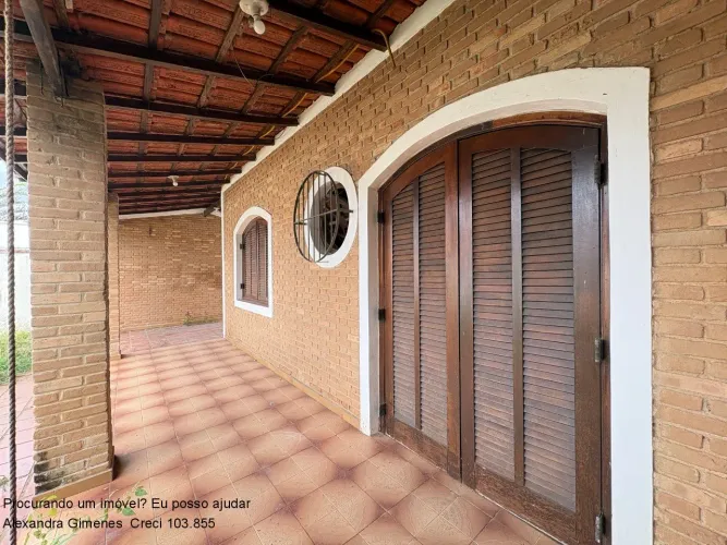 Casa à venda em Caraguatatuba-SP - Porto Novo 3 quartos, 2 banheiros, 4 vagas 130,00 m² de