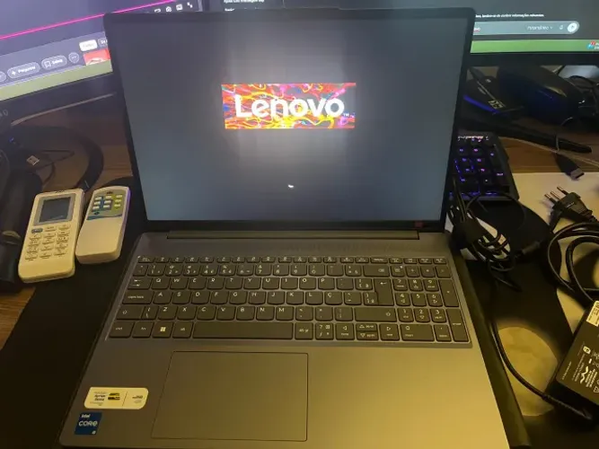 Notebook/Laptop Lenovo IdeaPad Slim 3 15IRH10 | Intel Core i5 | 16GB RAM | SSD 512 GB