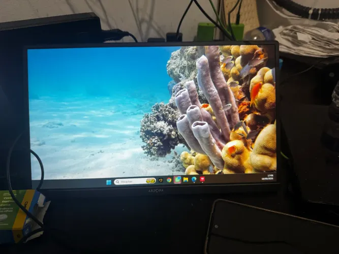 Monitor Arzopa com tela de 14" 60Hz e resolução Full HD