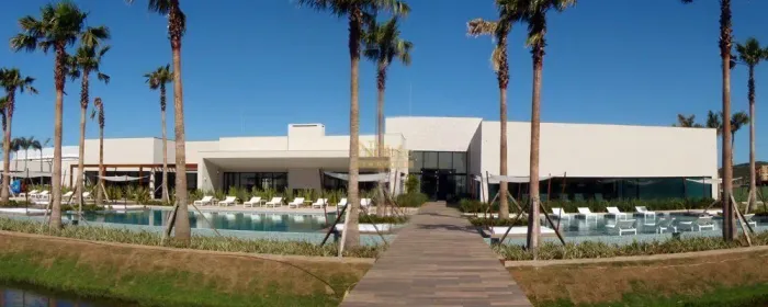 Terreno em condomínio fechado na Praia da Cal em Torres