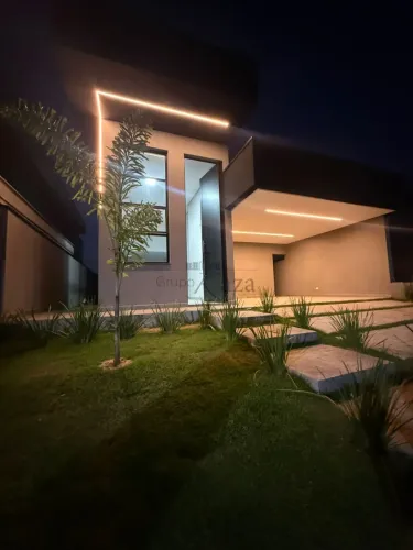Oportunidade - Casa em Condomínio - Condomínio Residencial Fogaça - Jardim Panorama - Jaca