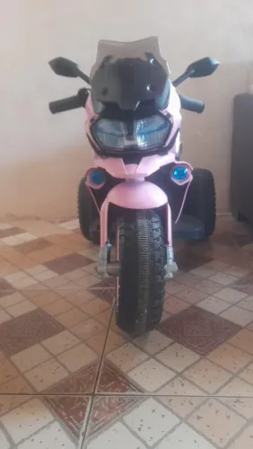 Vende-se triciclo elétrico seminovo