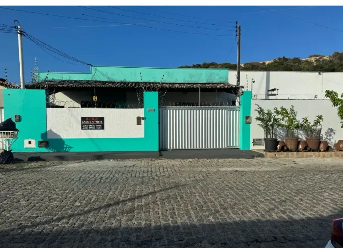 Alugo lindos kitnet?s mobiliados em Morro Branco