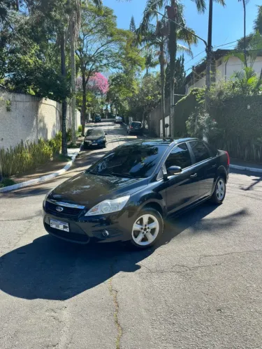 Ford Focus Sedan 2.0 16v/2.0 16V Flex 4P 2010