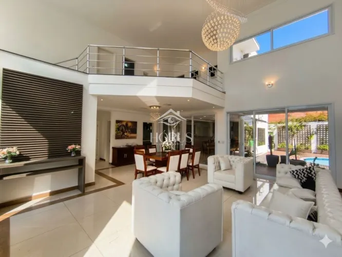 Casa de Luxo em Condomínio na Aldeia da Mata, Votorantim-SP: 4 Quartos, 3 Suítes, 3 Salas,