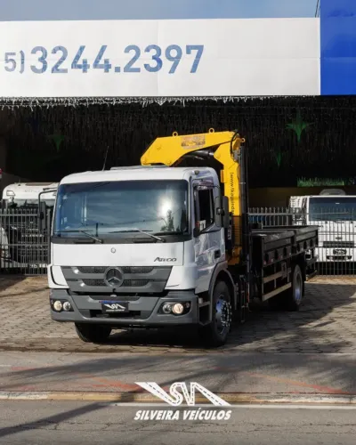 Mercedes-Benz Atego 1719 - Ano: 2019 - Carroceria e Munck