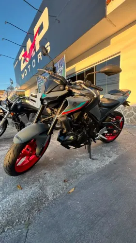 YAMAHA MT 03