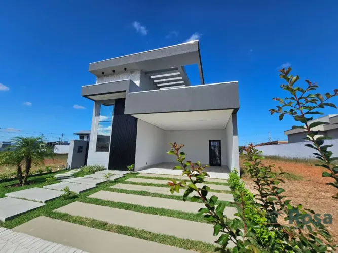 Casa térrea, em condomínio de luxo para venda, próximo a UFMT, Shopping Três Américas, 3 q