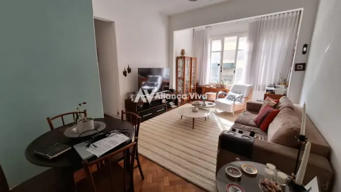 Leblon | Apartamento 3 quartos, sendo 1 suite