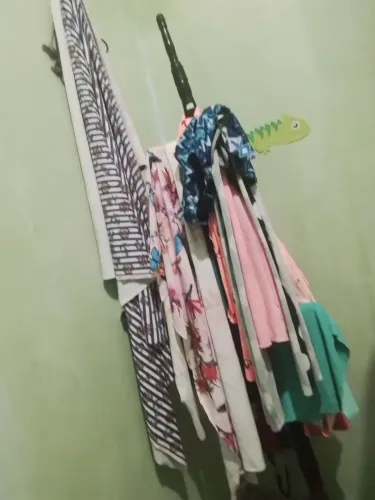 Tô vendendo todo lotes do estoque da minha loja de tecidos de laigra e granulado por 75