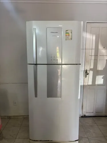 GELADEIRA ELECTROLUX 570L