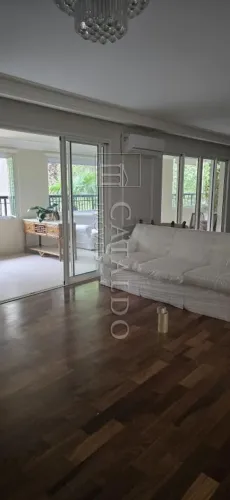 Apartamento (Duplex), com 4 quartos e 6 banheiros à Venda, 411 m² em São Paulo/SP
