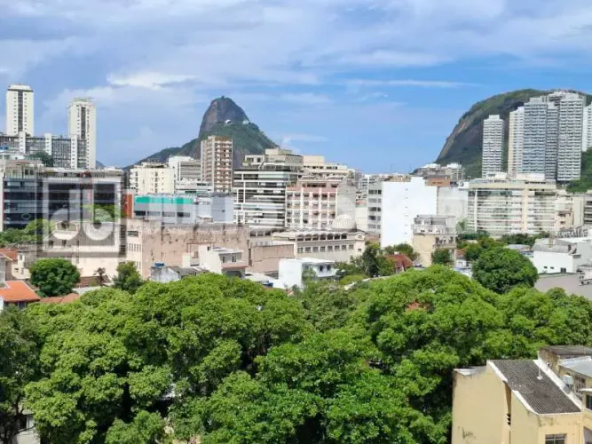 Apartamento : / Residencial / Botafogo