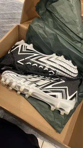 Chuteira Adidas Futebol Americano