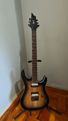 Guitarra Cort KX300