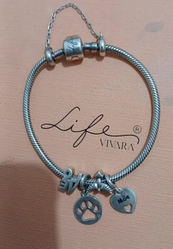 Pulseira life vivara com berloques