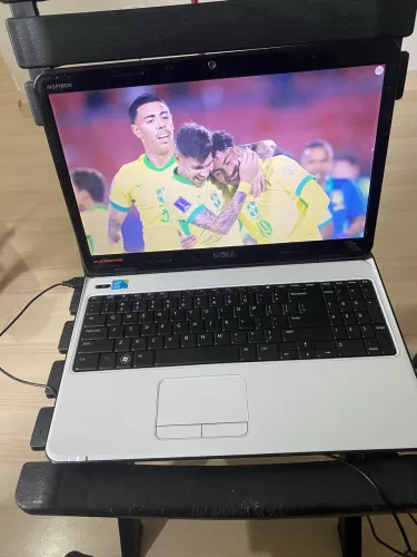 Notebook Dell i5 4 GB