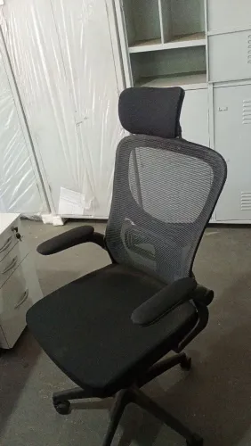 CADEIRAS ESCRITORIO VARIOS MODELOS -NOVAS-71- *