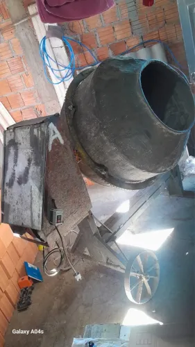 Betoneira 400 litros