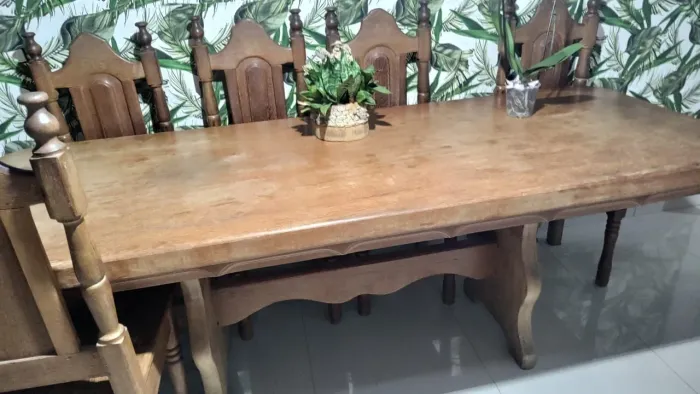 Mesa de Cerejeira