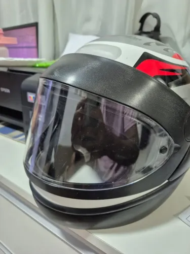 Capacete Taurus San Marino Branco 60