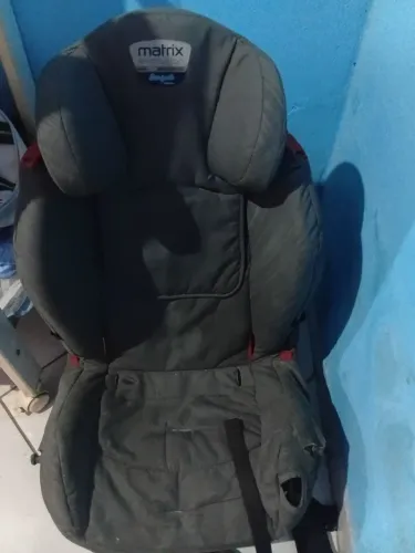 Vendo cadeira pra carro