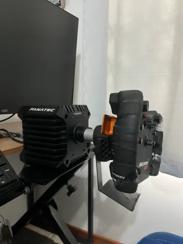 Fanatec CSL 8nm + Aro Fanatec MClaren