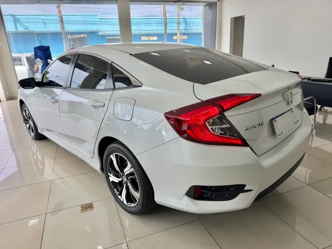 Honda Civic Sedan EXL 2.0 Flex 16V Aut.4p 2017