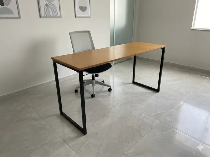 Mesa de Escritório Industrial
