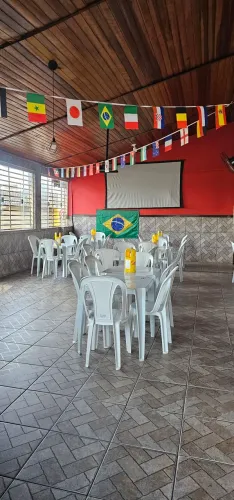 Vende-se espetaria e lanchonete completo com equipamentos