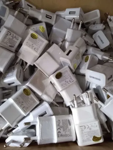 Carregador USB 5v 2a para Celular Caixa de Som Fone e etc