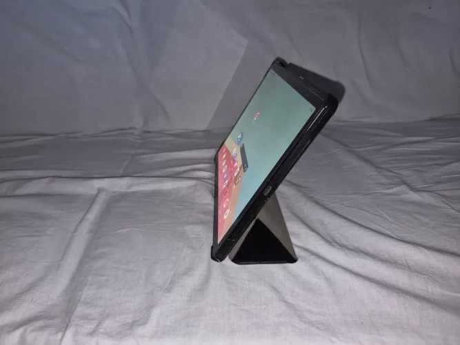 Vende-se tablet Samsung A11 plus Wi-Fi 128GB