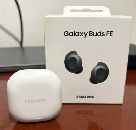 Samsung Galaxy Buds FE Original Seminovo na Caixa + Estojo