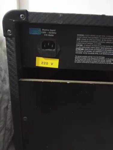 Amplificador Marshall MG CFX 102