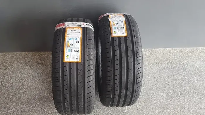 205/40R17 Aptany RA301 - R$ 349,00 und