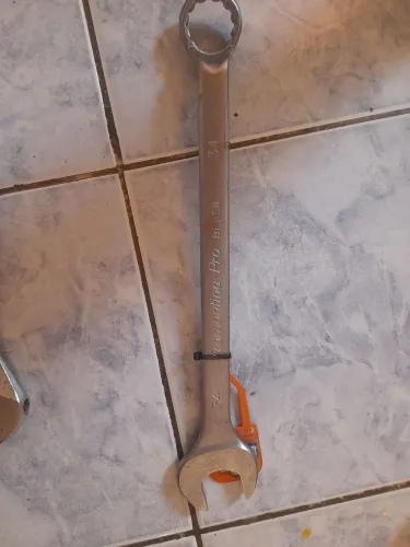 Ferramentas semi-novas