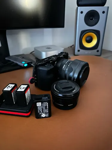 Sony ZV-10 + Lente Sigma 18-50 f2.8