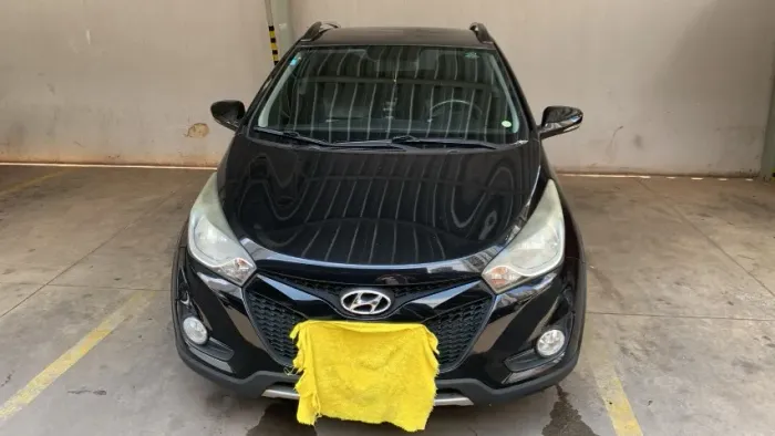 Hyundai HB20X Premium 1.6 Flex 16V Aut. 2013