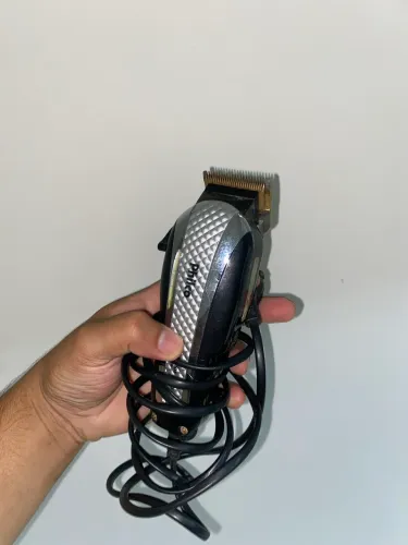 Máquina de cortar cabelo 