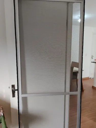 Tela mosqueteiro para porta