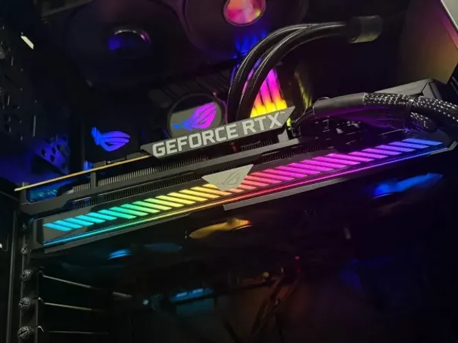 Placa de Vídeo ASUS ROG Strix GeForce RTX 3080 Ti 12GB GDDR6X