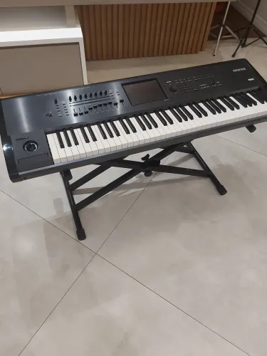 Korg Kronos 73