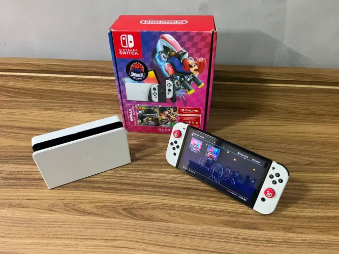Nintendo Switch Oled desbloqueado com garantia é ótimo preço / avance