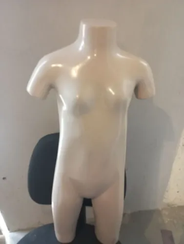 MANEQUINS INFANTIS - ÚLTIMAS PEÇAS A PARTIR DE R$30!